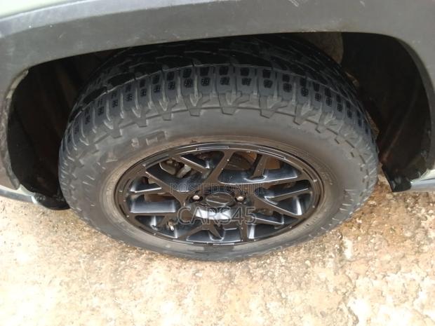 Toyota RAV4 2023 Gray