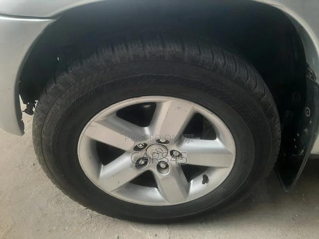 Toyota RAV4 2004 Silver