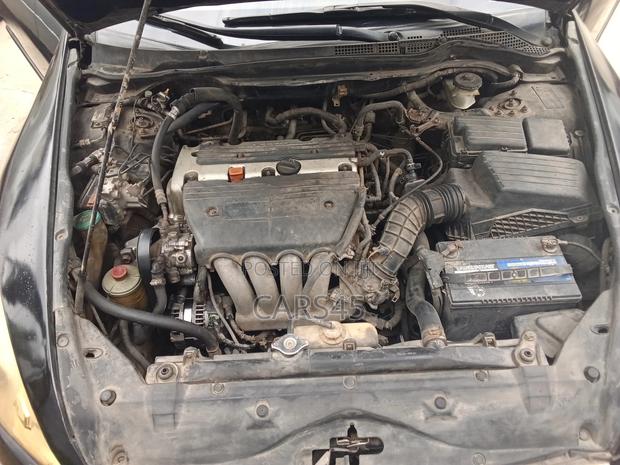 Honda Accord 2006 Brown