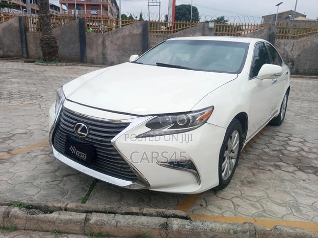 Lexus ES 2009 White
