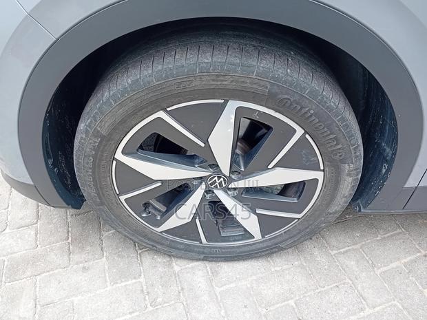 Volkswagen ID.4 2023 Green