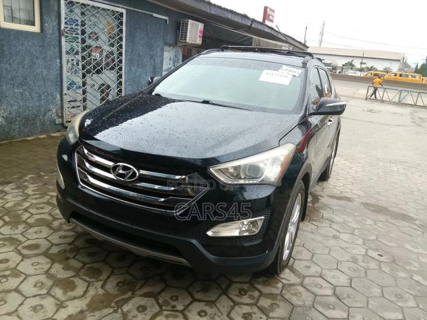 Hyundai Santa Fe 2013 Black