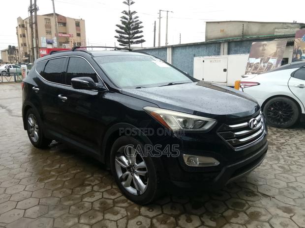 Hyundai Santa Fe 2013 Black