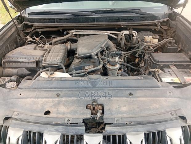 Toyota Land Cruiser Prado 2012 Black