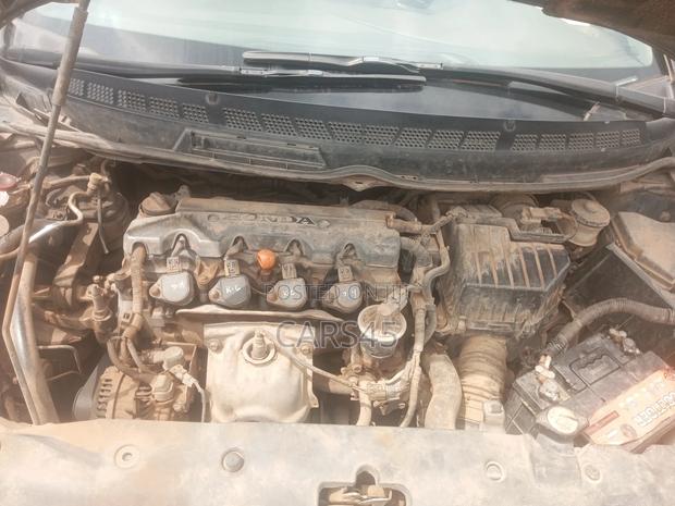 Honda Civic 2006 Blue