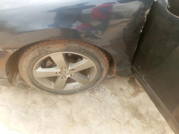 Honda Civic 2006 Blue