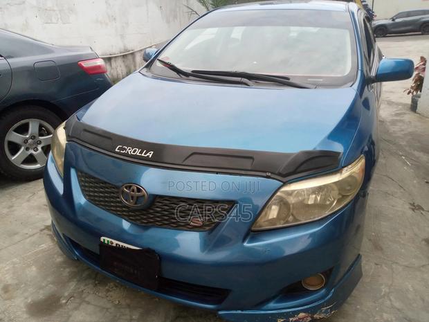 Toyota Corolla LE 4dr Sedan (1.8L 4cyl 4A) 2010 Blue