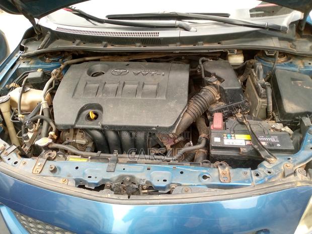Toyota Corolla LE 4dr Sedan (1.8L 4cyl 4A) 2010 Blue