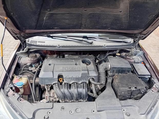 Geely Emgrand X7 2021 Brown