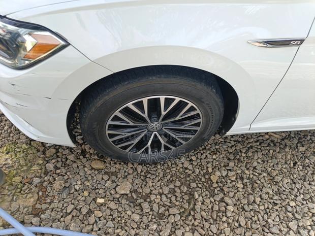 Volkswagen Jetta 2019 White