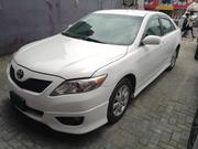 Toyota Camry 2010 White for sale