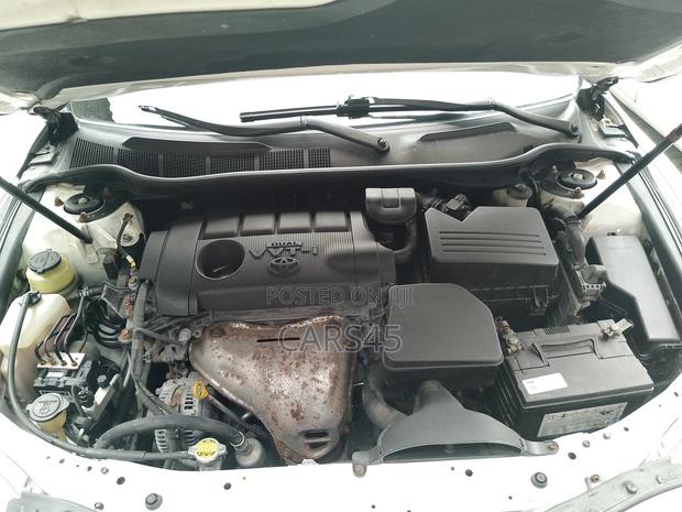 Toyota Camry 2010 White