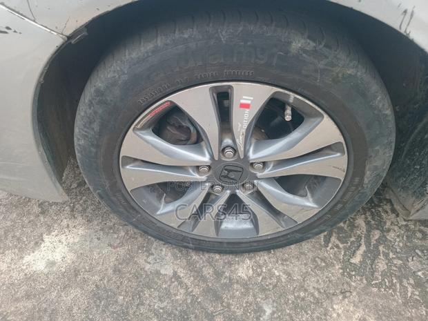 Honda Civic 2013 Silver