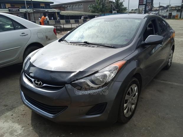 Hyundai Elantra 2013 Gray