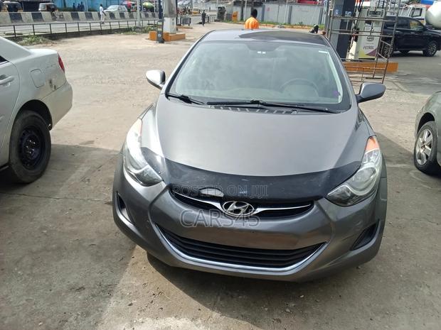Hyundai Elantra 2013 Gray