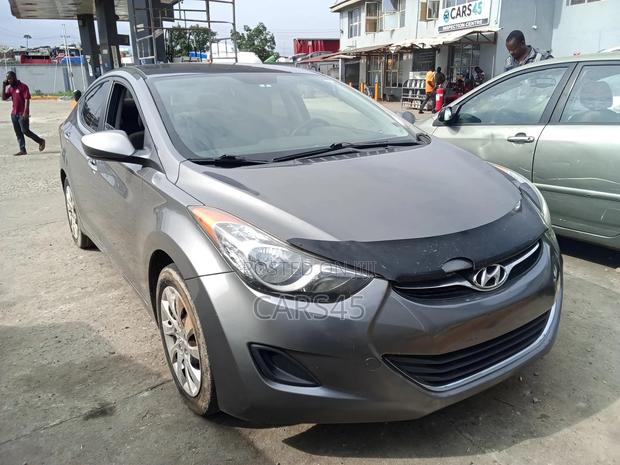 Hyundai Elantra 2013 Gray