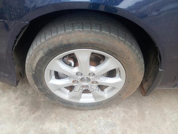 Toyota Camry 2005 Blue