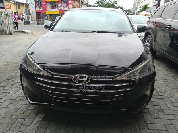 Hyundai Elantra 2020 Black