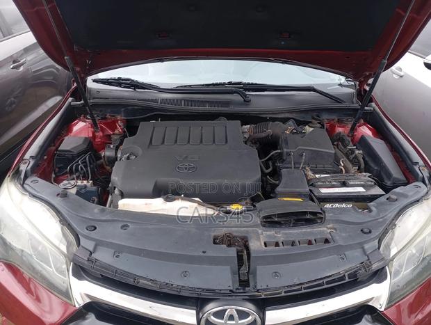 Toyota Camry 2015 Red
