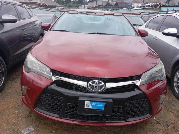 Toyota Camry 2015 Red
