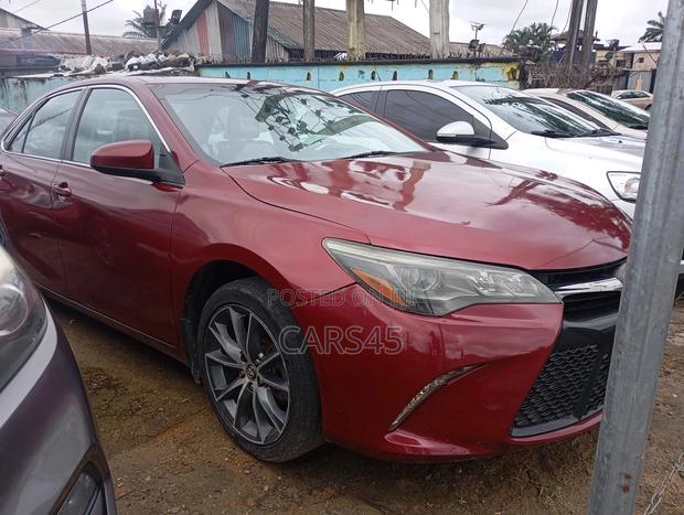 Toyota Camry 2015 Red