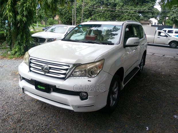 Lexus GX 2012 White