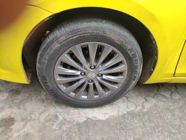 Suzuki Ciaz 2019 Yellow