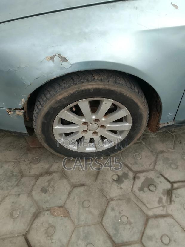 Volkswagen Passat 2007 Blue