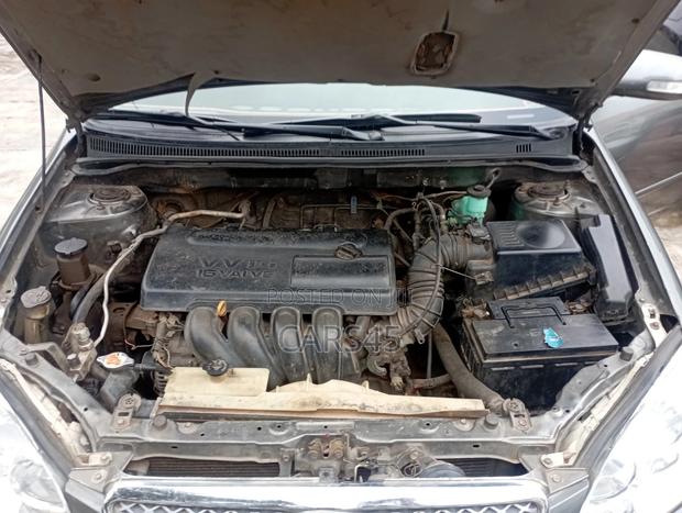 Toyota Corolla 2003 Gray