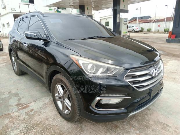 Hyundai Santa Fe 2018 Black