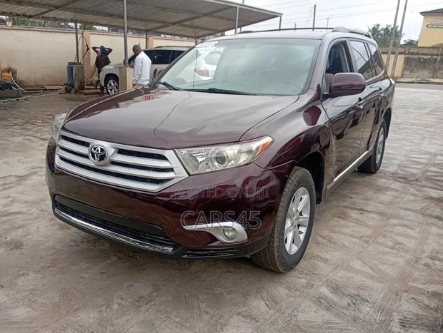 Toyota Highlander 2013 Burgandy