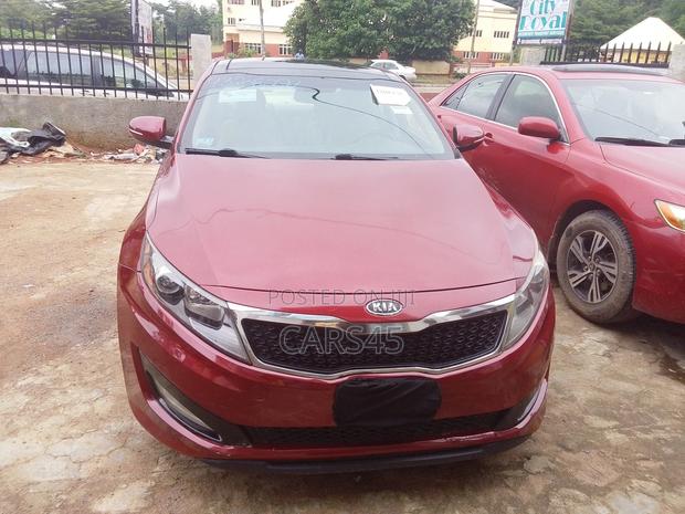 Kia Optima 2011 Red