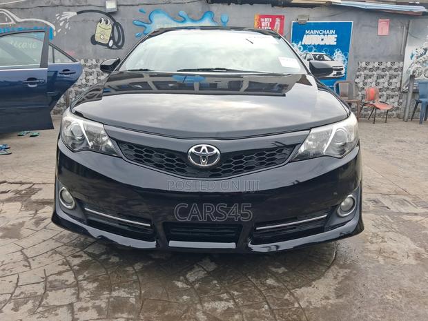 Toyota Camry 2014 Black