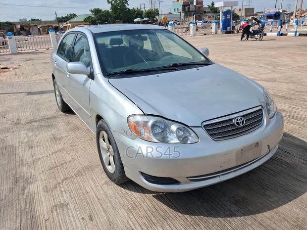 Toyota Corolla 2006 Silver
