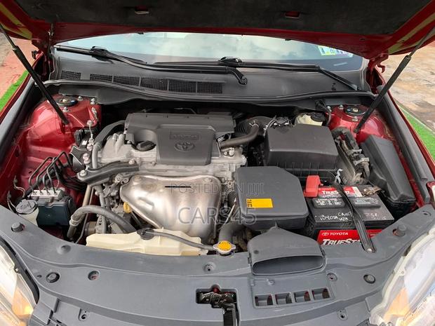 Toyota Camry XLE 4dr Sedan (3.5L 6cyl 6A) 2015 Red