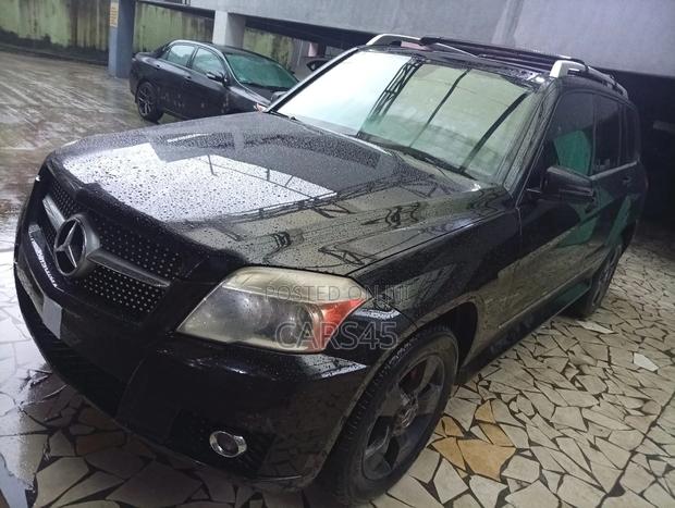 Mercedes-Benz GLK-Class 2010 Black