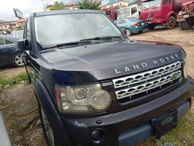 Land Rover Lr4 2011 Blue
