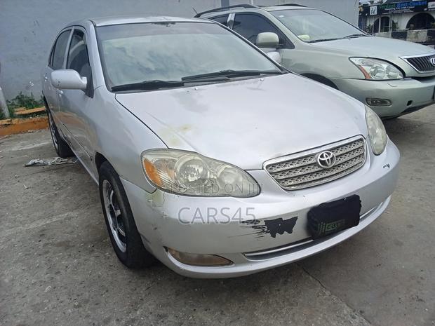 Toyota Corolla 2006 Silver