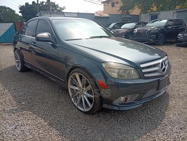 Mercedes-Benz C300 2008 Gray