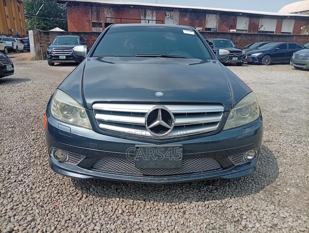 Mercedes-Benz C300 2008 Gray