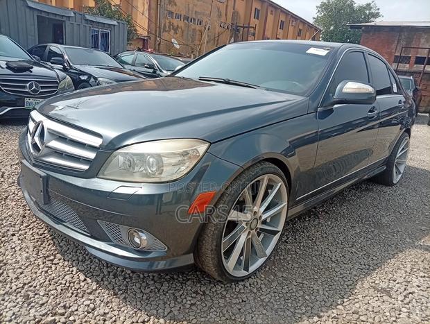 Mercedes-Benz C300 2008 Gray