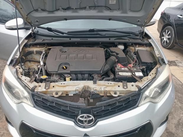 Toyota Corolla 2014 Silver