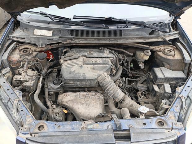 Toyota RAV4 2004 Blue