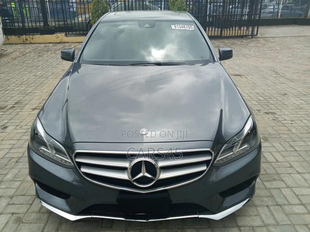Mercedes-Benz E350 2016 Blue
