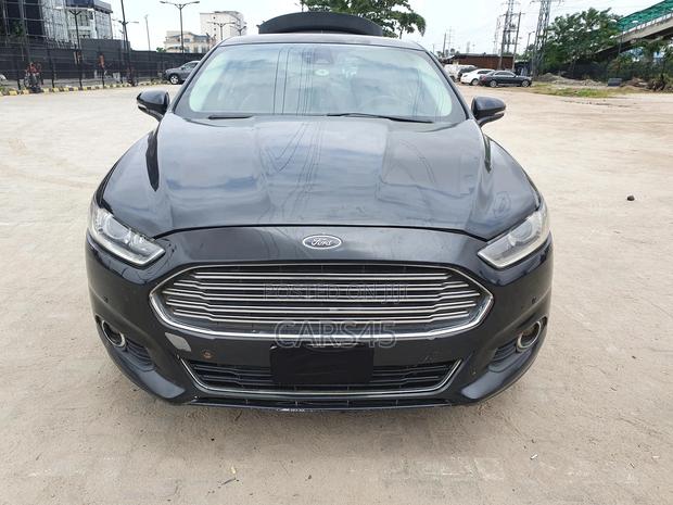 Ford Fusion 2014 Black