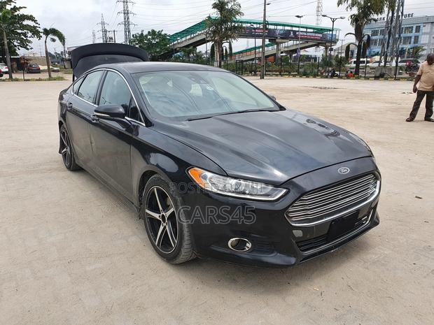Ford Fusion 2014 Black