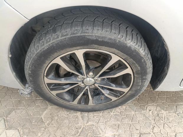 Toyota Corolla 2017 Silver