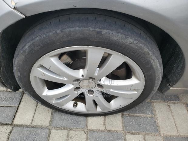 Mercedes-Benz C300 2008 Gray
