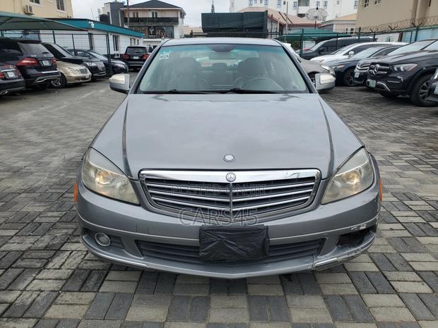 Mercedes-Benz C300 2008 Gray