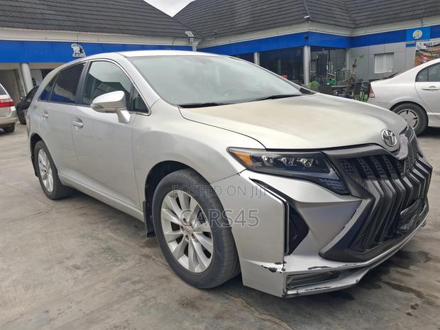 Toyota Venza 2013 Silver